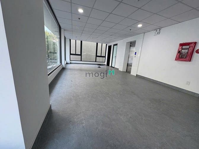 Hình ảnh Tòa nhà Văn Phòng 4A Hoàng Việt, phường 4, Tân Bình
