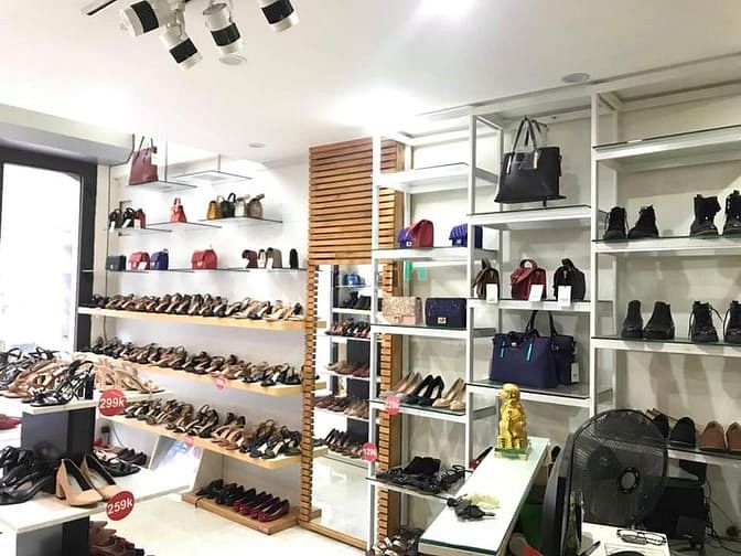 Hình ảnh Cho thuê nhà mặt phố Bà Triệu, DT 70m2 x 2 tầng, MT 5,5 m, vị trí đẹp.