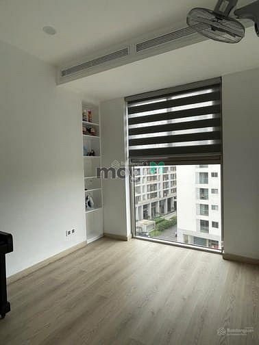 Hình ảnh Cần tiền bán Trang Chủ MB66.COM / Đăng Ký Tặng 66K Midtown M7 lầu trung đã có sổ