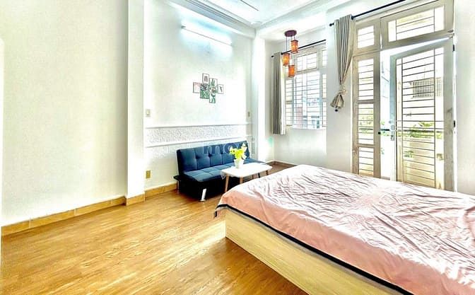 Hình ảnh Mb6623 nạp rút nhanh chóng đẹp siêu full NT, cửa sổ lớn, bancon đẹp thoáng mát