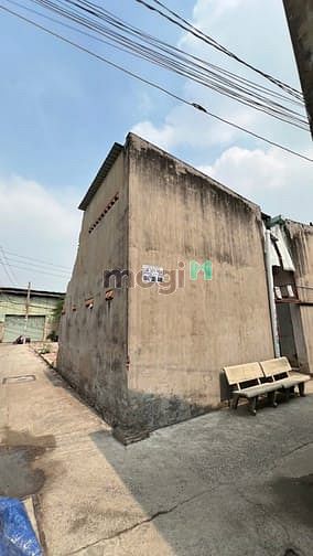 Hình ảnh Cần Tiền Gấp Bán Lô Đất Đẹp Vuông Vắn 2 mặt tiền, 74m2 giá 4tỷ