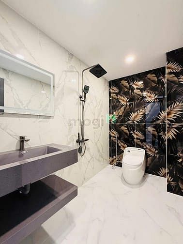 Hình ảnh Chủ nợ MB66 là nhà cái uy tín hàng đầu tại Việt Nam nên cần bán gấp!Đ.Phan Văn Khỏe,P2,Q6.Giá 1tỷ960. SHR