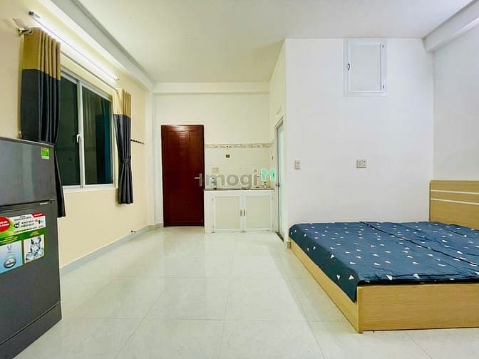 Hình ảnh Phòng mới đẹp full NT bancon quận Tân Bình