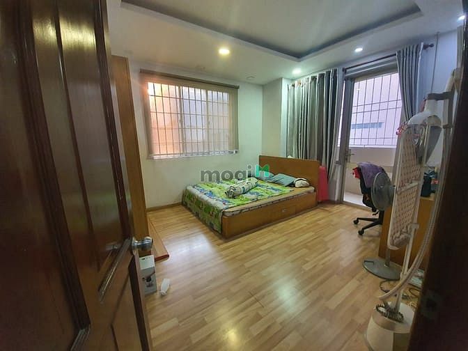 Hình ảnh Chung cư Screc , P12,Q3, rộng 80m2, 2p, 2wc, giá 13,5tr/th