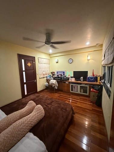 Hình ảnh Bán Siêu Phẩm Trung Kính 70m2 x 5 Tầng, Mặt Tiền 5m, 3 ô Tô Tránh