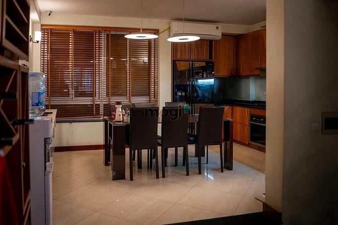 Hình ảnh Bán Siêu Phẩm Trung Kính 70m2 x 5 Tầng, Mặt Tiền 5m, 3 ô Tô Tránh