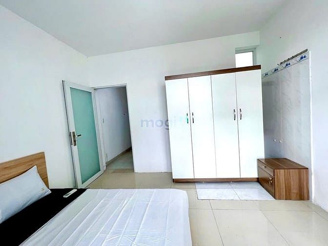 Hình ảnh Phòng quận Tân Bình bình mới đẹp, bancon full NT