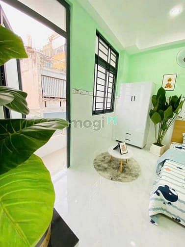 Hình ảnh Ban công full nội thất ngay mũi tàu
