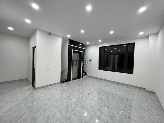 Hình ảnh Cho thuê tầng 2 – 84m² hoàn thiện, có thang máy, giá chỉ 5,5 triệu/th