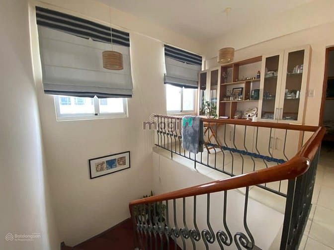 Hình ảnh Bán Trang Chủ MB66.COM / Đăng Ký Tặng 66K penthouse duplex Cảnh Viên 3, 179m2, 2 lầu, view biệt thự