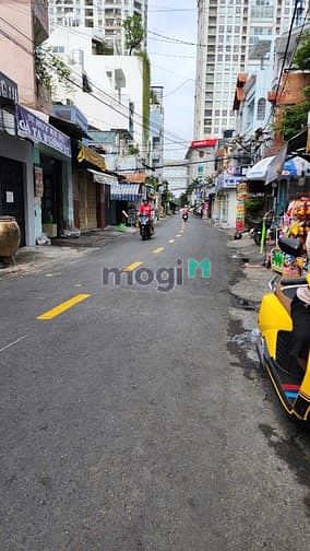 Hình ảnh Hẻm 6m Sát Quận 10 Lãnh Binh Thăng 50m2 GIá 5.6 tỷ Quận 11