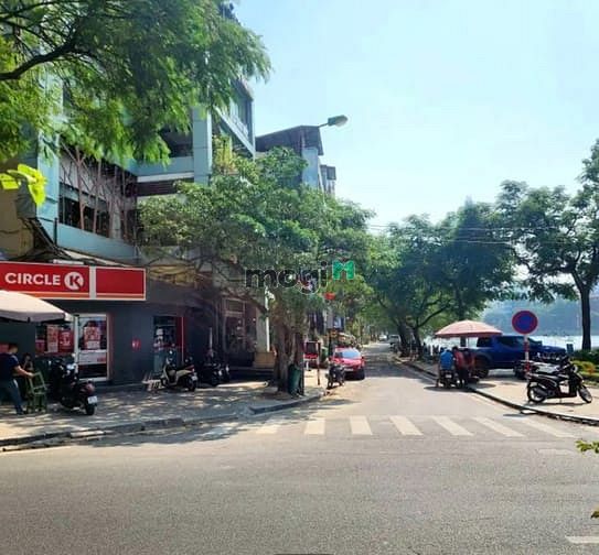Hình ảnh Toà nhà mặt phố Trúc Bạch - Ba Đình