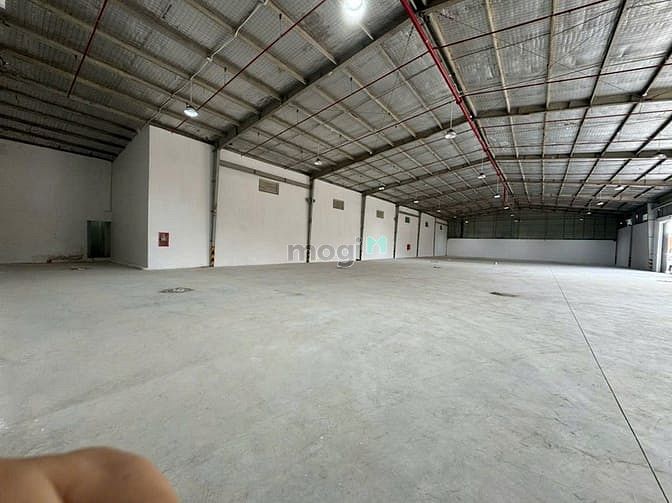 Hình ảnh Cho thuê kho SIÊU PHẨM 1.060m2, CÓ PCCC mặt tiền Quốc lộ 22, Q12