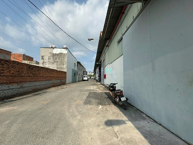 Hình ảnh Cho thuê kho SIÊU PHẨM 1.060m2, CÓ PCCC mặt tiền Quốc lộ 22, Q12