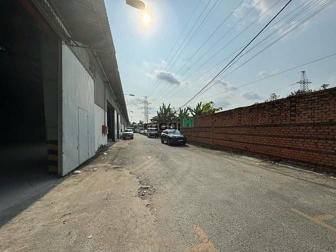 Hình ảnh Cho thuê kho SIÊU PHẨM 1.060m2, CÓ PCCC mặt tiền Quốc lộ 22, Q12