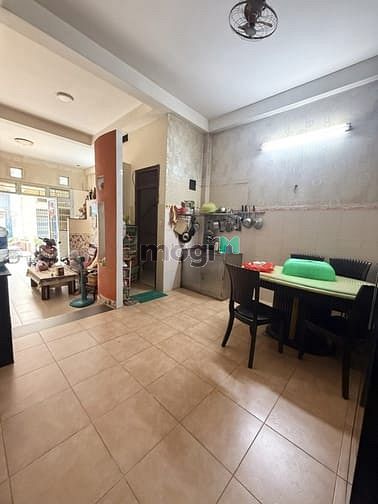 Hình ảnh Hẻm 8m Lạc Long Quân – Tân Bình – DT: 5x11m – 4 Tầng  - Chỉ 8,9 Tỷ