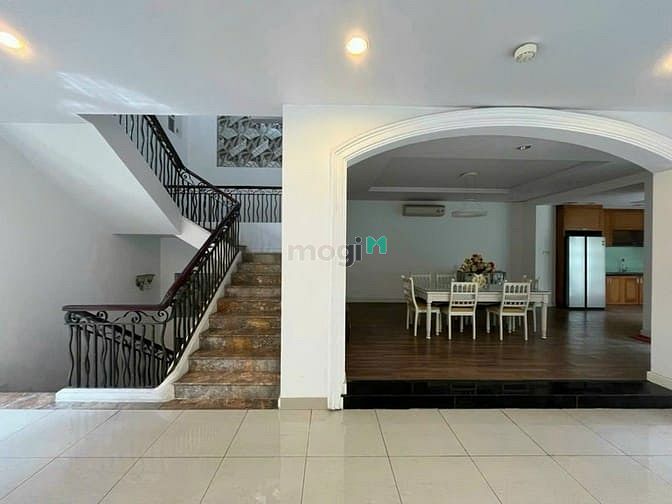 Hình ảnh cho thuê BIỆT THỰ đường Phùng Khắc Khoan, Phường ĐaKao Quận 1