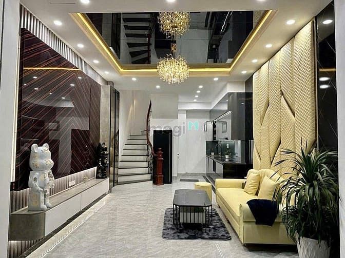 Hình ảnh 21 tỷ có nhà 60m, 6 T tháng máy đường 2 xe tải tránh nhau phố Mai Dịch