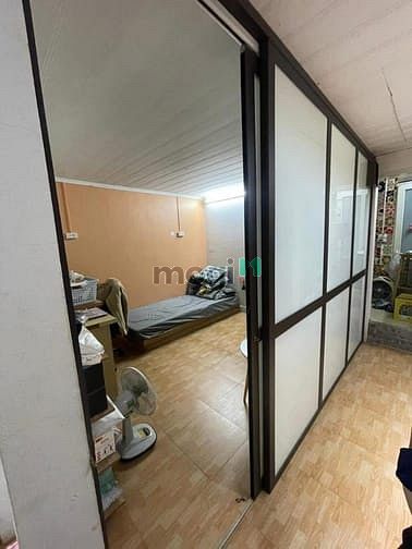 Hình ảnh Tôi cần bán nhà cấp 4 ngõ Lạc Long Quân, giá 2.55 tỷ, 44m2, ẢNH THẬT