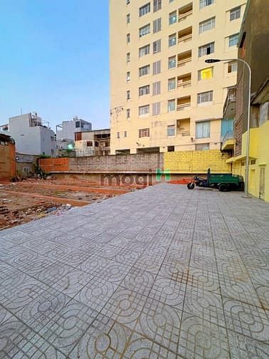 Hình ảnh Bán đất trống hẻm 8m ngay đầu đường Ung Văn Khiêm