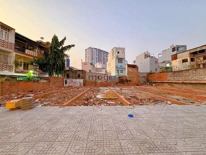 Hình ảnh Bán đất trống hẻm 8m ngay đầu đường Ung Văn Khiêm