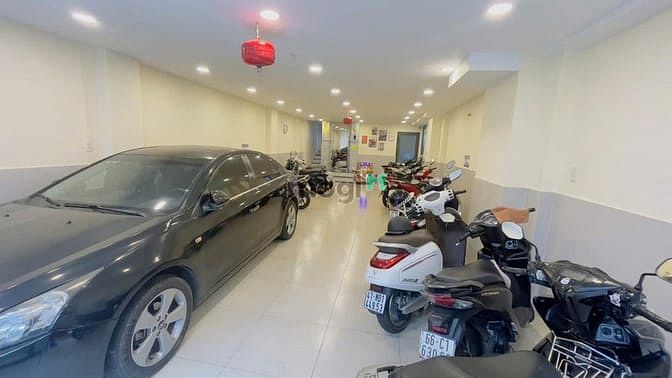 Hình ảnh Hẻm 8m – CMT8 – Tân Bình -DT: 5.3x15.6m –  110tr/ Tháng – Chỉ 25.9 Tỷ