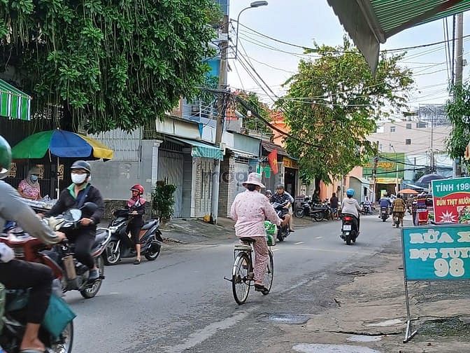 Hình ảnh Bán đất mặt tiền đường nguyễn tuyễn đơn giá tốt