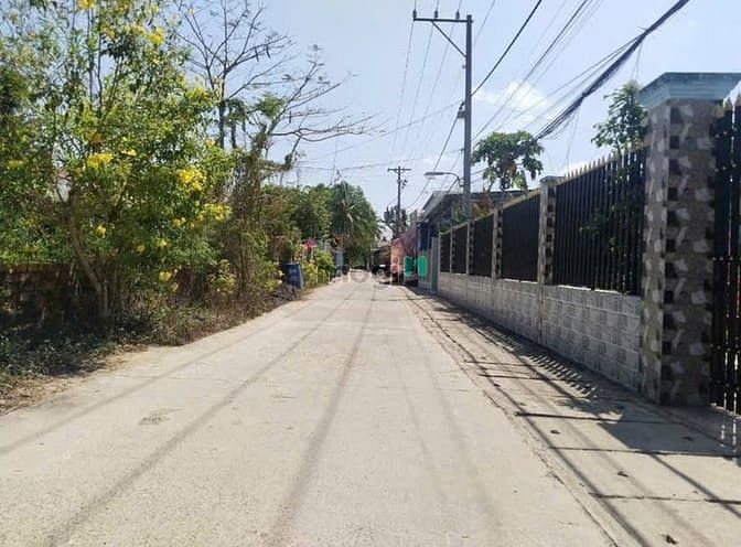 Hình ảnh Bán lỗ đất thổ nhà vườn Nhơn Trạch gần vd3, oto, khu dân cư, 9TY/2000M