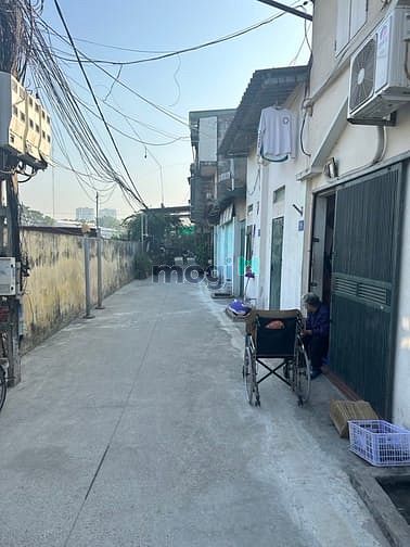 Hình ảnh Chỉ 2 tỷ 3 !!! bán đất bồ đề, phú viên 38m nở hậu, gần cầu, gần oto,