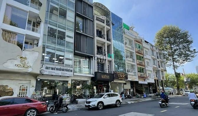Hình ảnh Siêu Hiếm Mặt Tiền Nguyễn Đình Chiểu Quận 1 8x15 Nhà 5 Tầng
