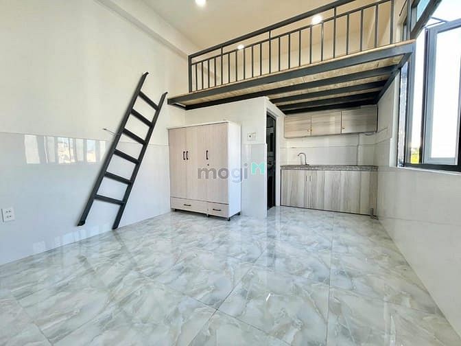 Hình ảnh Cho thuê duplex cửa sổ gần Cổng sau Văn Lang CS3