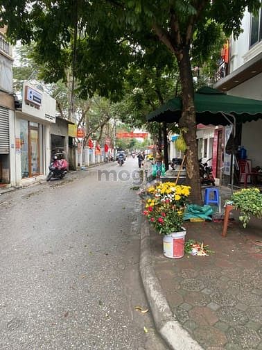 Hình ảnh Nhà mặt ngõ ấm cúng tiện ích tại Phúc Lợi Long Biên 69m-MT4.5m 7.8 tỷ