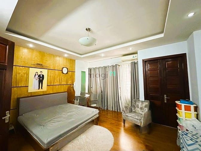 Hình ảnh Bán nhà mặt phố Vĩnh Phúc - Ba Đình 58m2 6T 26 tỷ