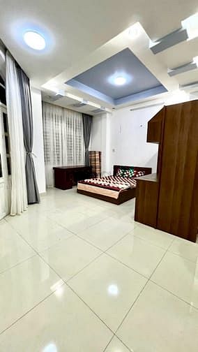 Hình ảnh Phòng ban công Full nội thất cao cấp, Giá Tốt 4tr5 hơn 40m2