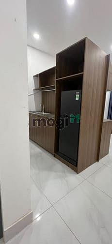 Hình ảnh Phòng ban công Full nội thất cao cấp, Giá Tốt 4tr5 hơn 40m2