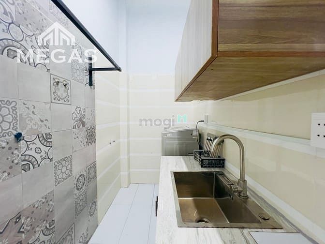 Hình ảnh 🎈  Phòng FULL NỘI THẤT có sẵn MÁY GIẶT RIÊNG nằm gần Võ Văn Kiệt