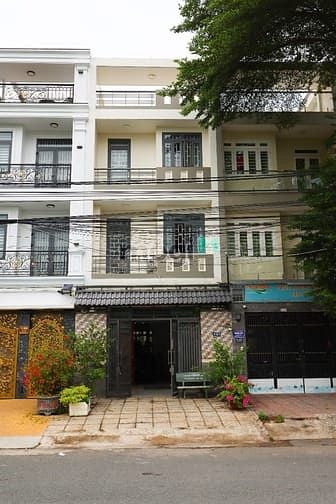 Hình ảnh Nguyên căn mặt tiền Quận 8 cho thuê 1 trệt 2 lầu (Liên hệ chú Định)