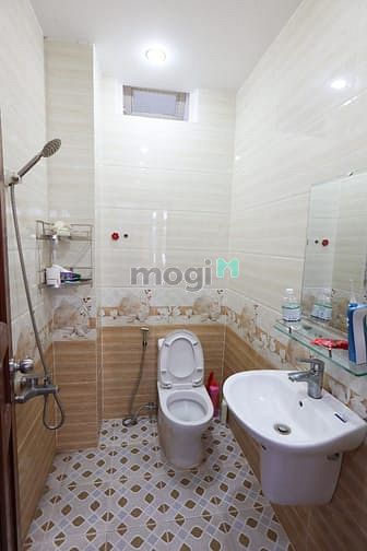Hình ảnh Nguyên căn mặt tiền Quận 8 cho thuê 1 trệt 2 lầu (Liên hệ chú Định)