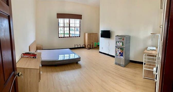 Hình ảnh Cho thuê CHDV 50m2 có 2 phòng ngủ đường Lê Trọng Tấn, Q. Tân Phú.