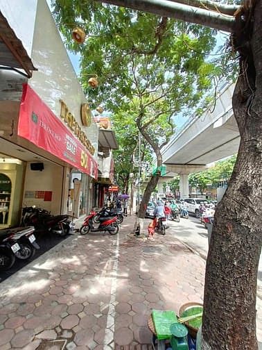 Hình ảnh Siêu phẩm mặt phố Tây Sơn, Đống Đa  220m giá rẻ hơn trong ngõ