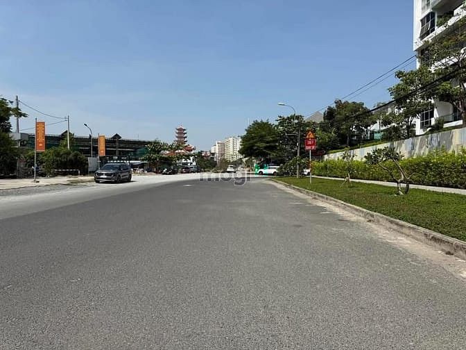 Hình ảnh Đất 50x50m2. Song Hành. Q2. Kinh doanh tự do. Đất cá nhân. Gần MM mega