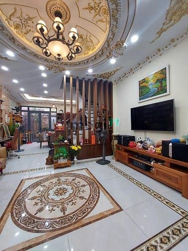Hình ảnh Bán Nhà 4 Tầng ,Hẻm 4M .Huỳnh Tấn Phát , Quận 7 .