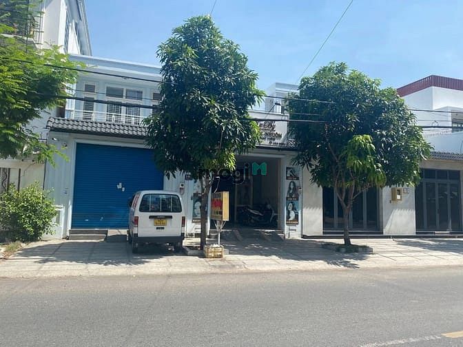 Hình ảnh Bán nền Biệt Thự MTKD ĐS 49, p. Tân Tạo, Bình Tân.10x20m, giá 21 tỷ.