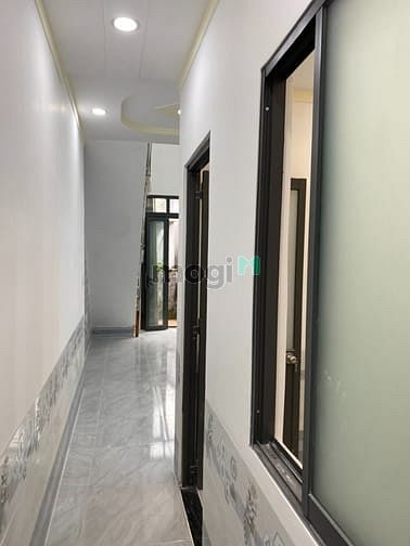 Hình ảnh Bán nhà Mới Xây Giáp Quận 9 giá Chỉ 1Tỷ800