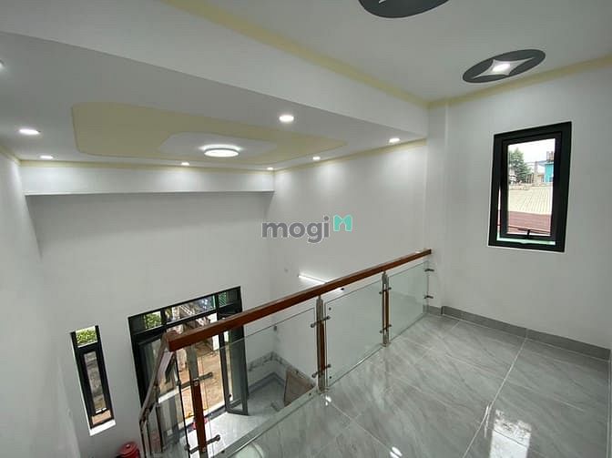 Hình ảnh Bán nhà Mới Xây Giáp Quận 9 giá Chỉ 1Tỷ800