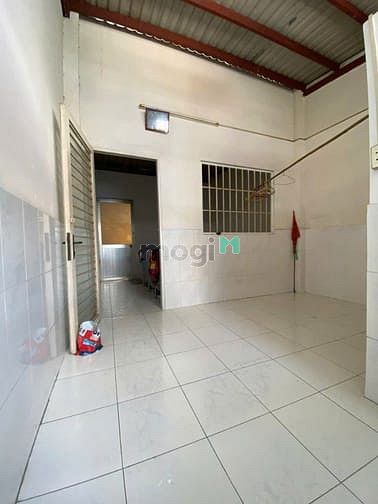 Hình ảnh Tưng Bừng! Nhà Phạm Văn Chí P7 Q6 (4,2x22,5) Nhà Nở Hậu Đều. Chỉ 10 Tỷ