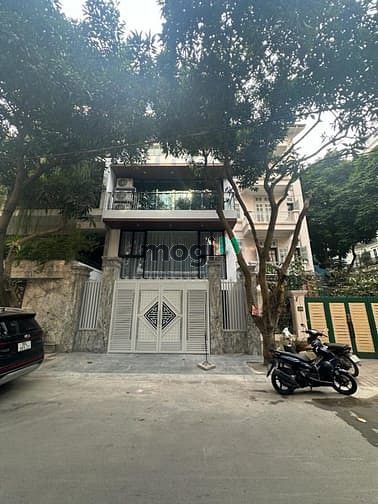 Hình ảnh Bán nhà vườn Liền kề Nguyễn Thị Định , Cầu Giấy giá hơn 60 tỷ