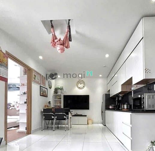 Hình ảnh Chung cư Phúc Yên 2, Phan Huy Ích, TB: 2pn, 2wc, nội thất giá 10tr