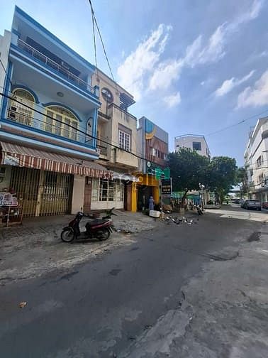 Hình ảnh Cho thuê nhà đường 42 khu Tên Lửa đủ nội thất 13 triệu