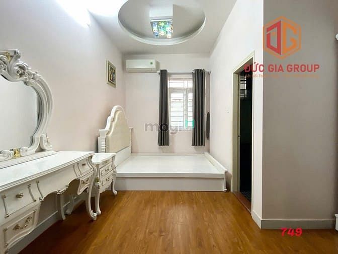 Hình ảnh Bán nhà mặt tiền đường D9; KDC D2D; 1 trệt 3 lầu 286m2 sàn giá 11.5 tỷ